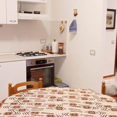 דירה Casa Serena פארמה