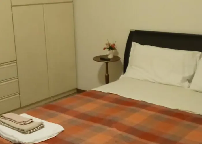 Casa Serena アパート